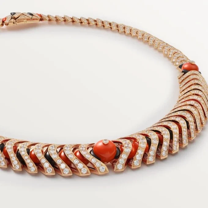 Geometrie & Contrastes Necklace, Coral, Paved Geometrie & Contrastes Necklace, Coral, Paved