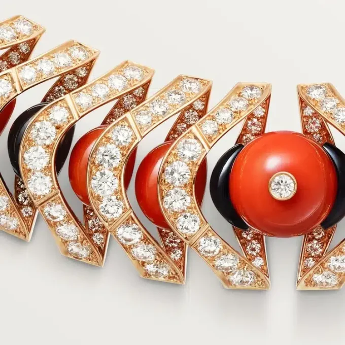 Geometrie & Contrastes Necklace, Coral, Paved Geometrie & Contrastes Necklace, Coral, Paved