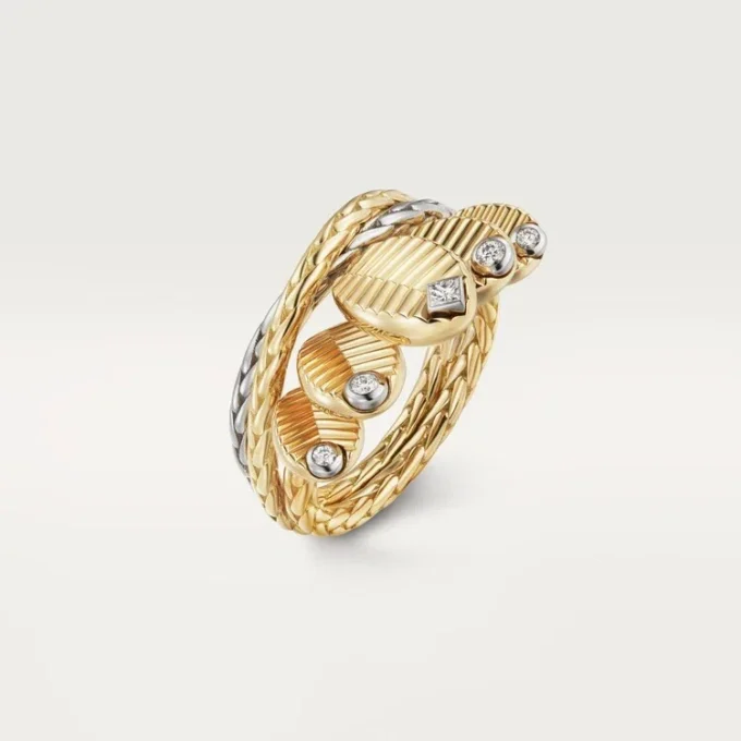 Grain De Cafe Ring, Diamonds