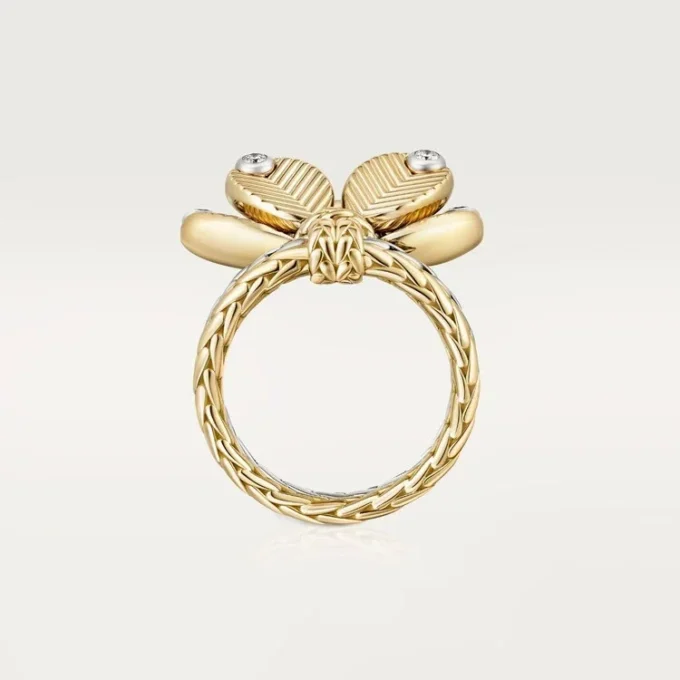 Grain De Cafe Ring, Diamonds