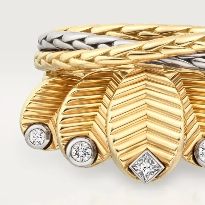 Grain De Cafe Ring, Diamonds