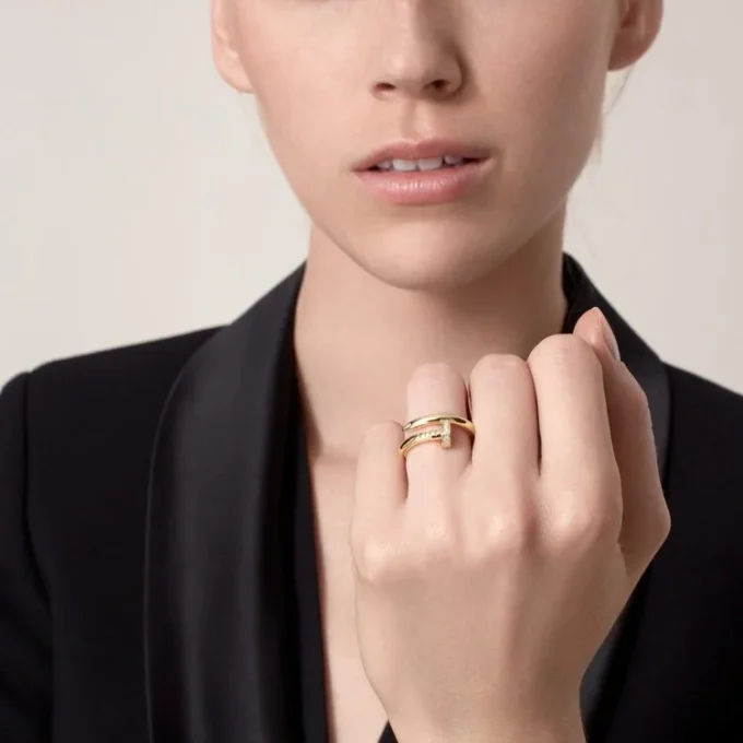 Juste Un Clou Ring – Yellow Gold, Diamonds – Cartier