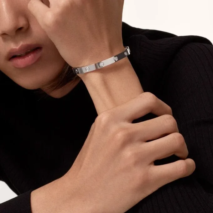 Love Bracelet, Classic Model,10 Diamonds