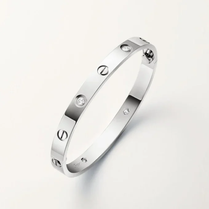Love Bracelet, Classic Model, 4 Diamonds Love Bracelet, Classic Model, 4 Diamonds