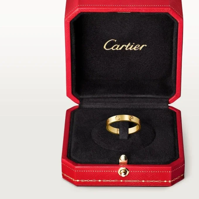 Love Wedding Band in Yellow Gold, Small Model | Cartier Us