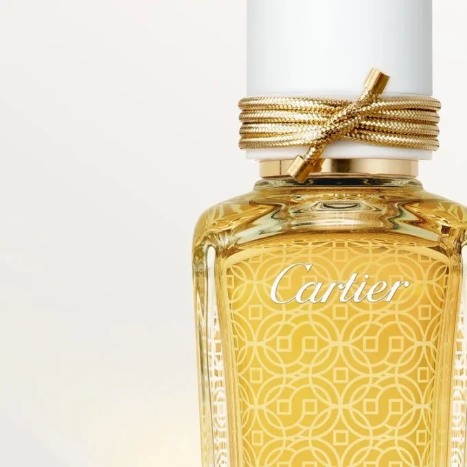 Oud Perfume – Oud Radieux – Les Heures Voyageuses | Cartier Oud Perfume – Oud Radieux – Les Heures Voyageuses | Cartier
