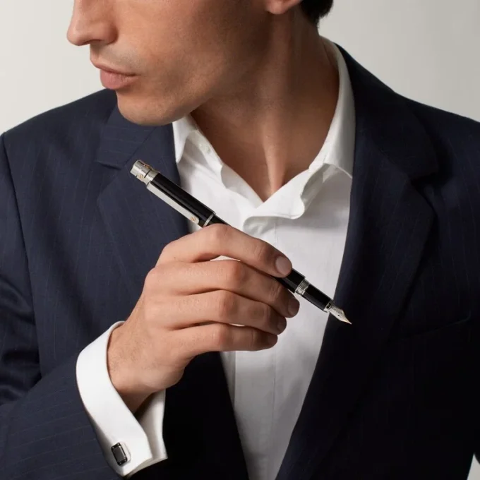 Santos De Cartier Fountain Pen Santos De Cartier Fountain Pen