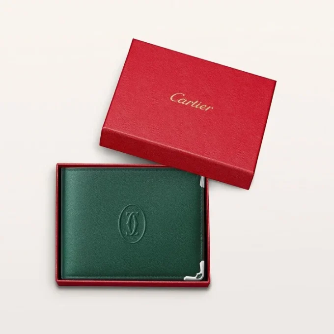 Wallet, Must